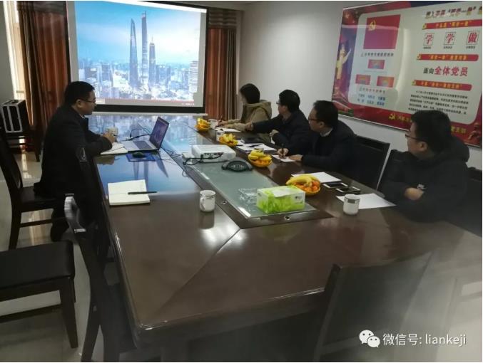 新乡yb体育app区管委会领导到LOL(S12)全球总决赛外围科技参观考察